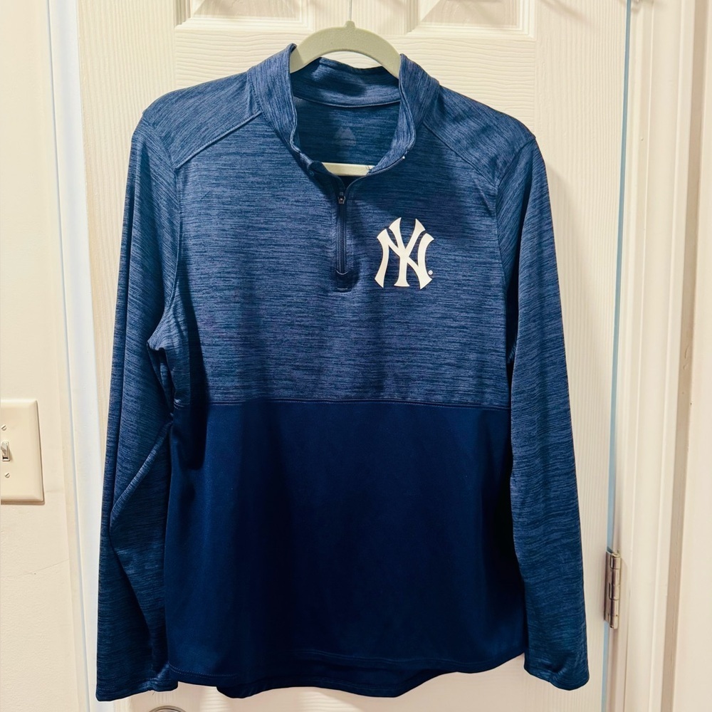 Majestic Heathered Blue NY Yankees half zip Pullover
